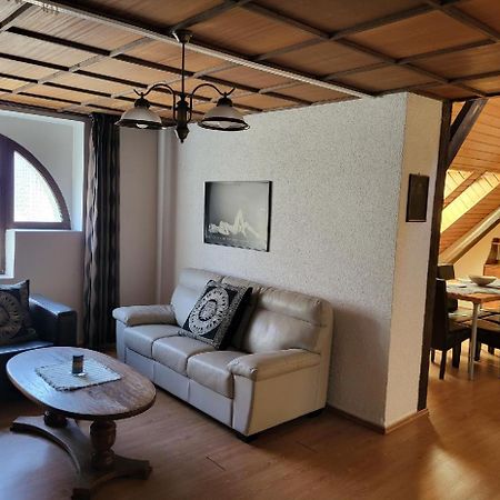 Sunflower Prague Apartments And Suites Eksteriør bilde